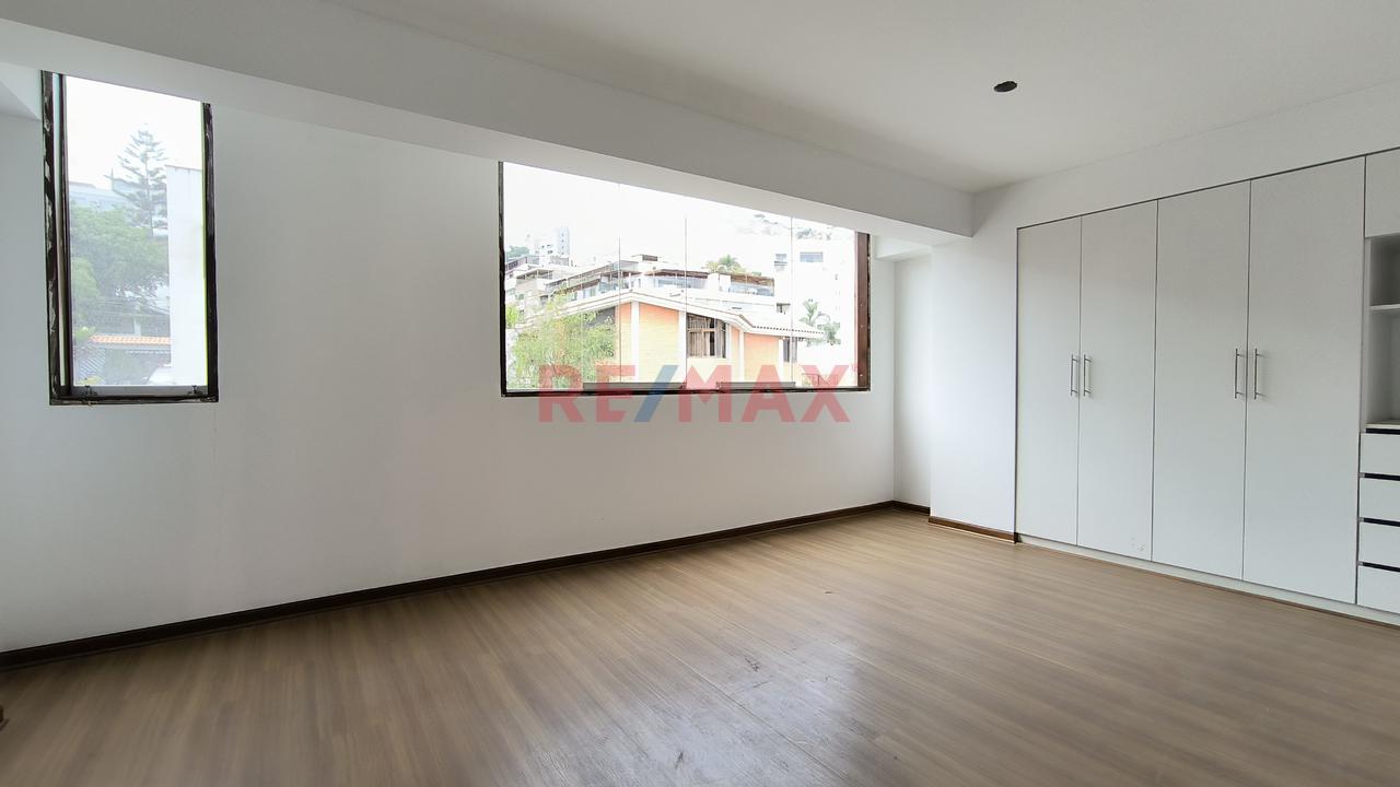 Exclusivo Duplex  En Valle Hermoso 300 M2, 3 Hab, Piscina, Terraza Y 2 Estacionamientos — foto 13