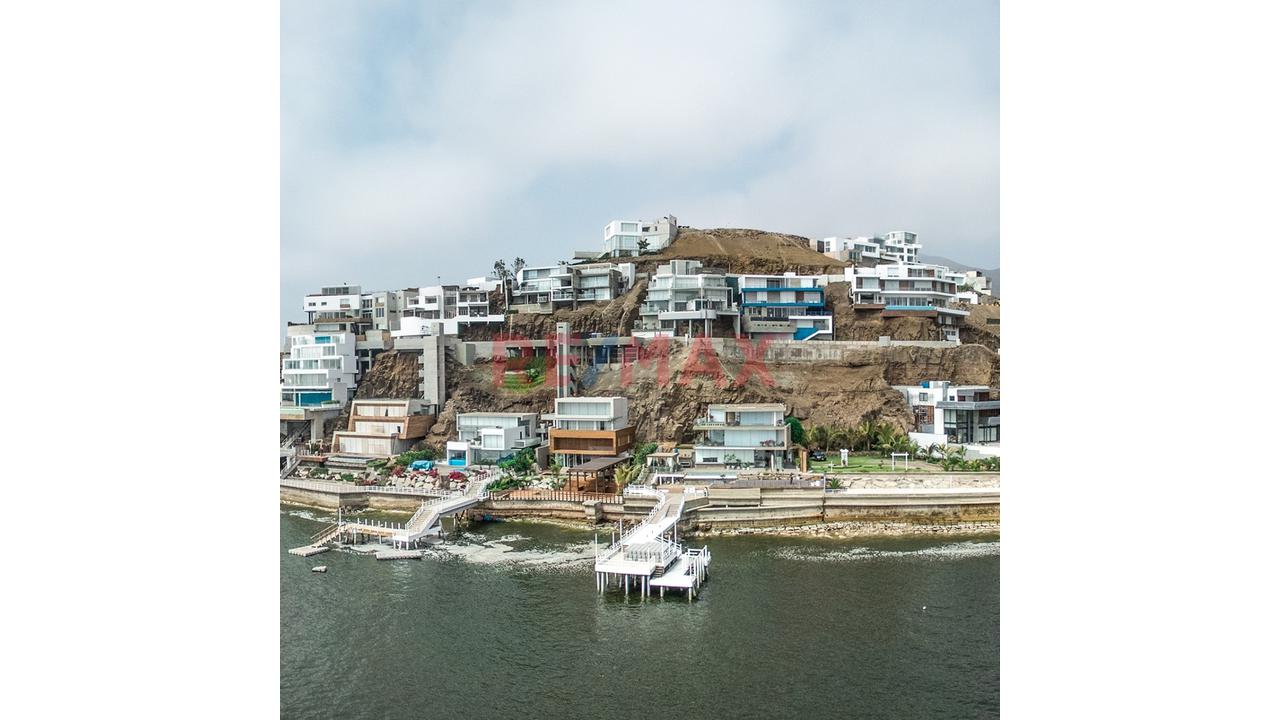 Venta De Terreno En Club Nautico Poseidon - Pucusana - 1