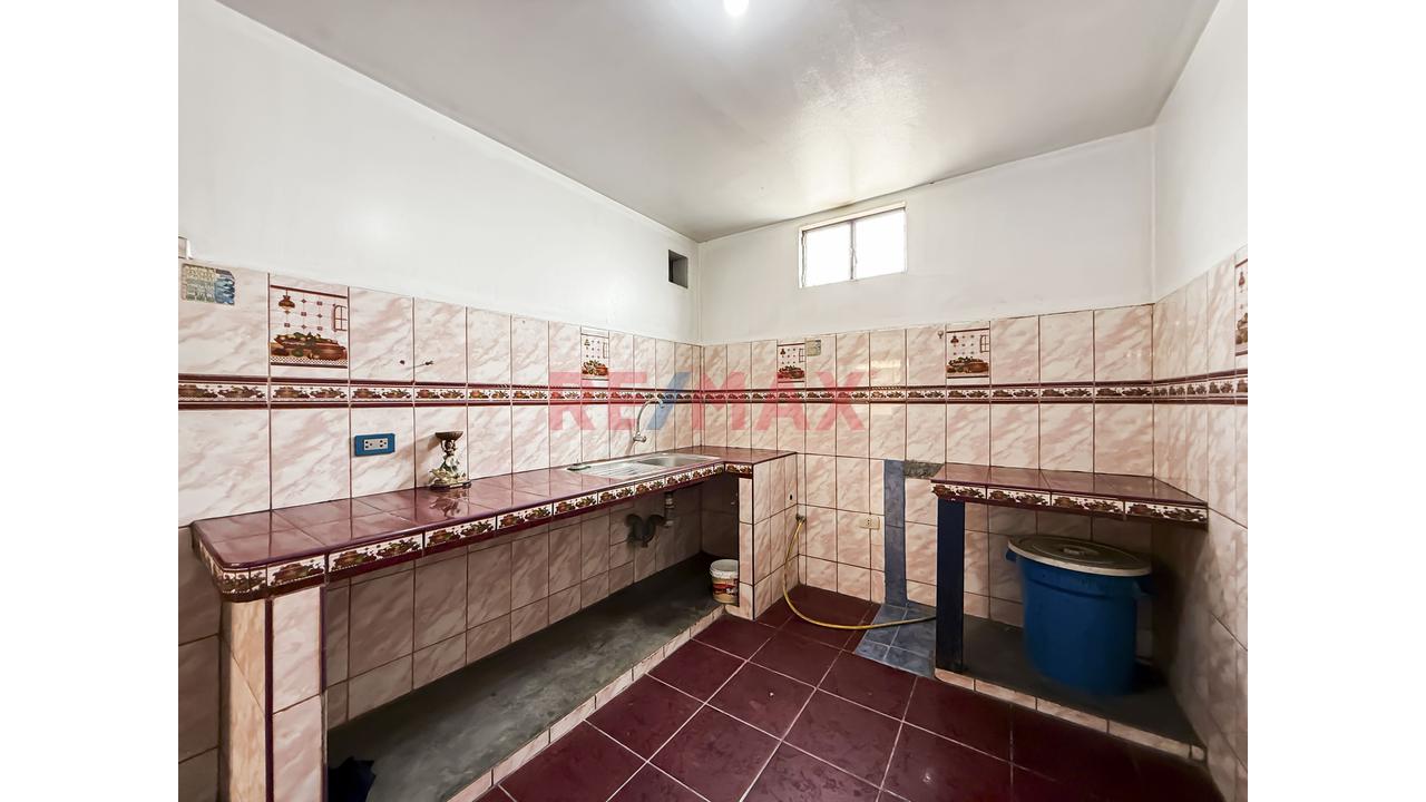 Se Vende Casa De Dos Pisos Totalmente Remodelada - 20