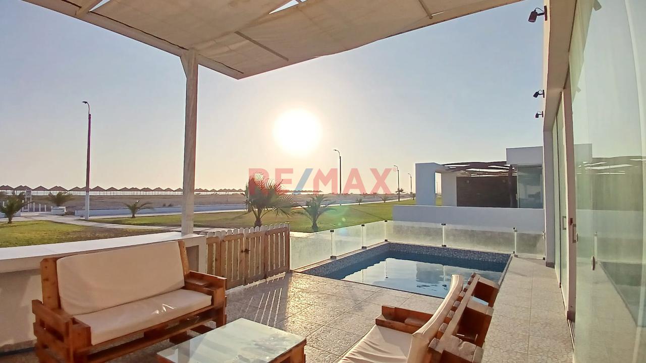 Casa De Playa Frente Al Mar, En Venta En Costa Palmeras - 10
