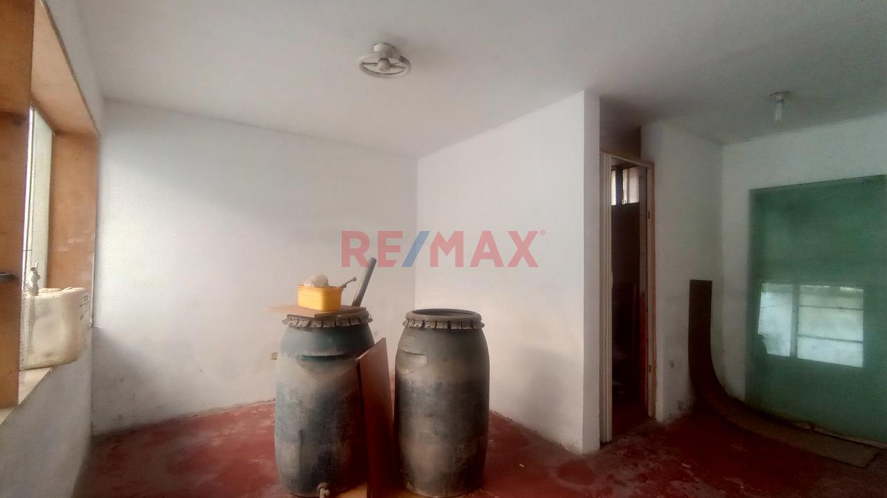 Alquiler De Local 200 M2 En 1Er Piso En Av. El Retablo Comas - 10
