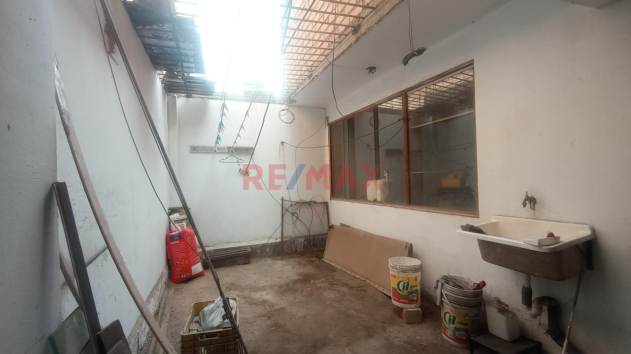 Alquiler De Local 200 M2 En 1Er Piso En Av. El Retablo Comas - 14