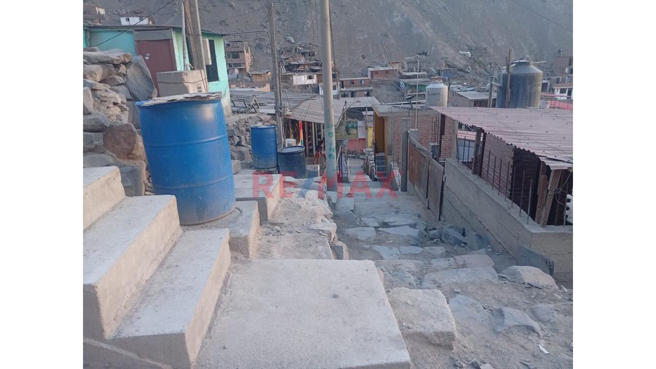 Terreno En Venta - 4