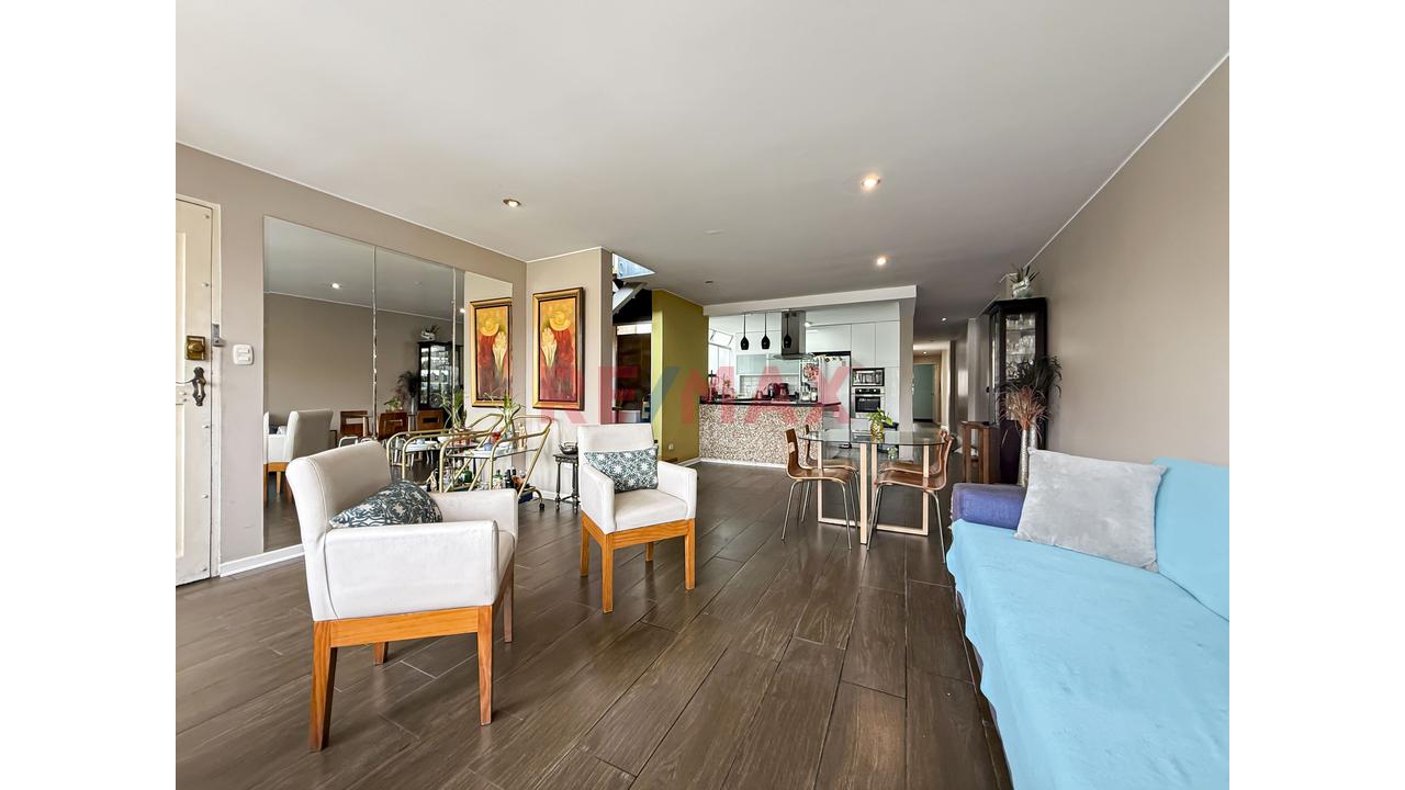 Venta De Departamento Dúplex – La Molina: Amplio Y Remodelado, 4 Dormitorios Con Terraza Y Cochera. Av. Alameda Del Corregidor Con Av. Arboleda. - 7