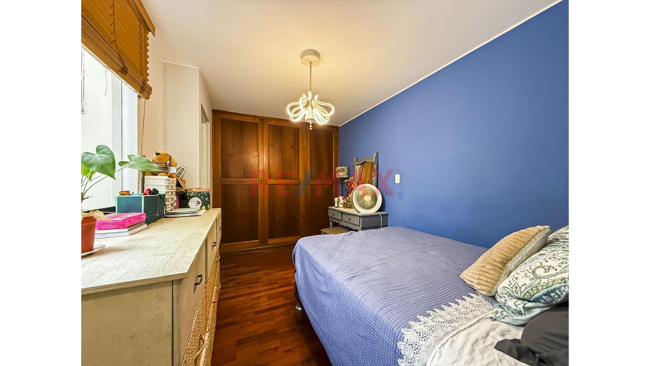 Venta De Departamento Dúplex – La Molina: Amplio Y Remodelado, 4 Dormitorios Con Terraza Y Cochera. Av. Alameda Del Corregidor Con Av. Arboleda. - 13