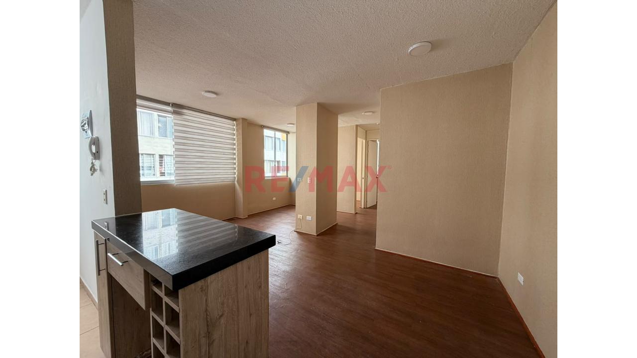 Alquiler De Departamento En 6To Piso Con Ascensor En Condominio Centrika — foto 9