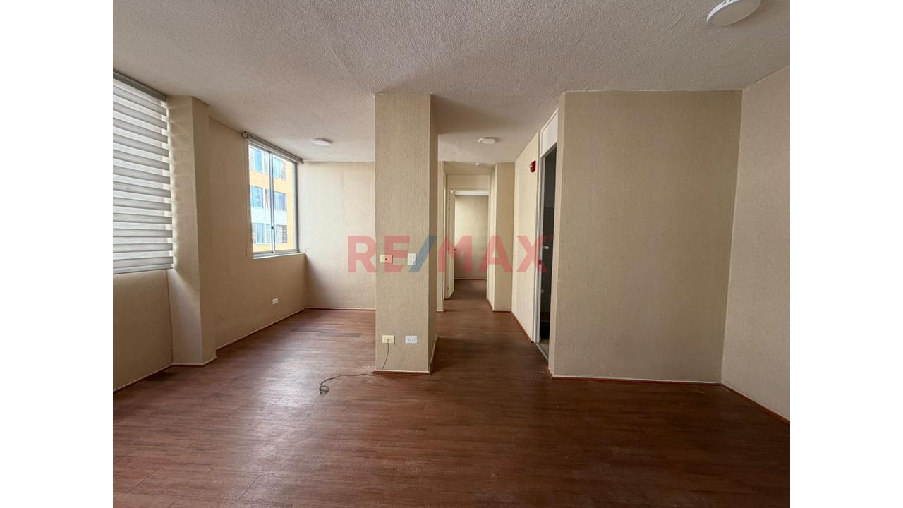 Alquiler De Departamento En 6To Piso Con Ascensor En Condominio Centrika — foto 10