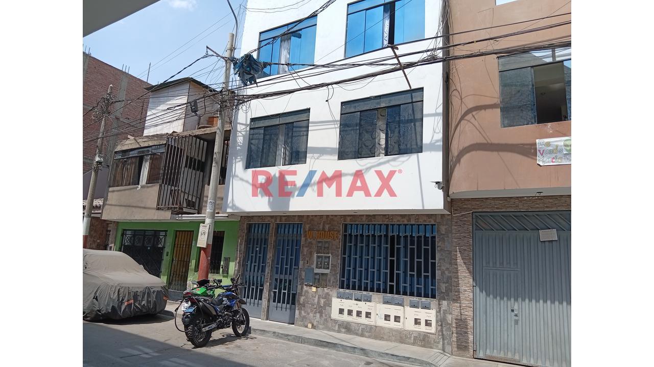Vendo Dpto De 45.20M2 Urb Los Portales De Santa Rosa Smp