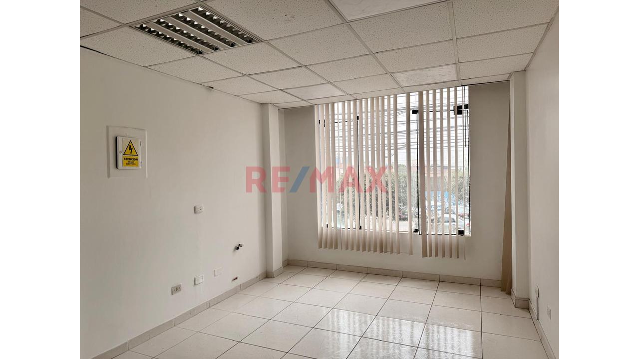 Oficina de 1 dormitorio en La Molina, 13 m² — foto 5