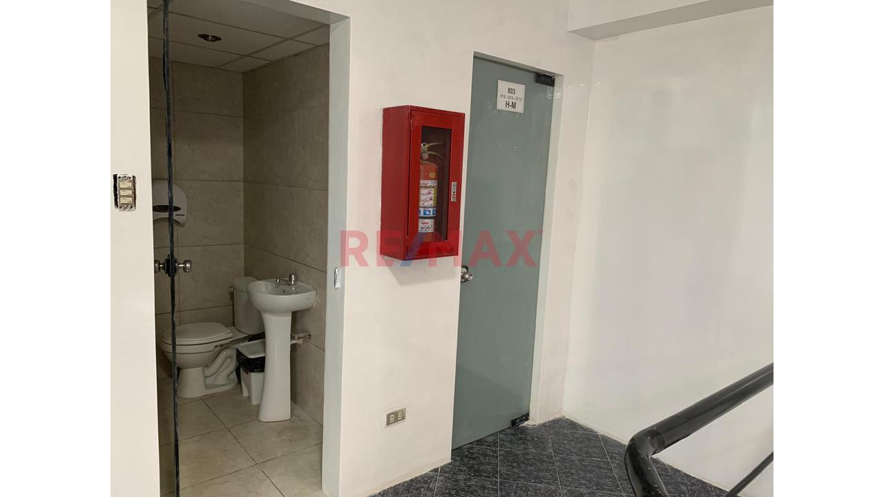 Local comercial de 15 m² en La Molina — foto 2