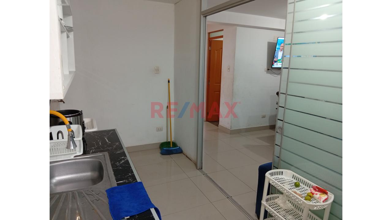 Vendo Dpto De 59M2 Urb Los Portales De Santa Rosa Smp — foto 8