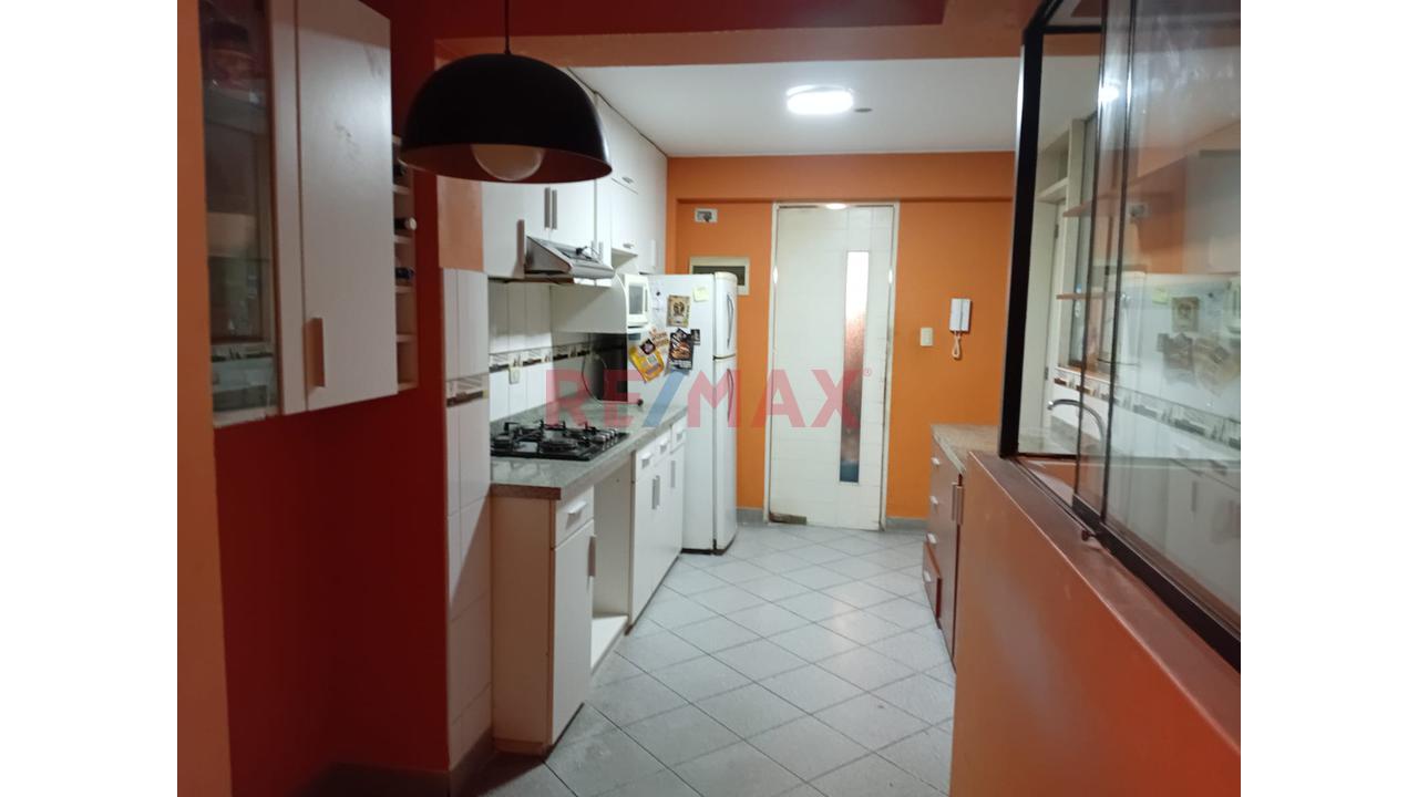 🚨 ¡Oportunidad! Vive A Pasos De Guardia Civil: Depa De 110 M² En El Corazón De Surco 🏢✨ — foto 3