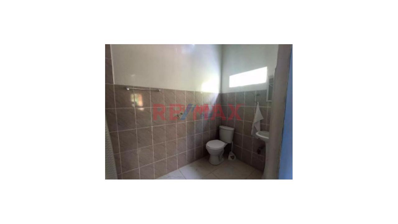 En Venta Casa De Playa En Zorritos Tumbes Ideal Para Vivienda Airbnb Y/O Restaurante - 9
