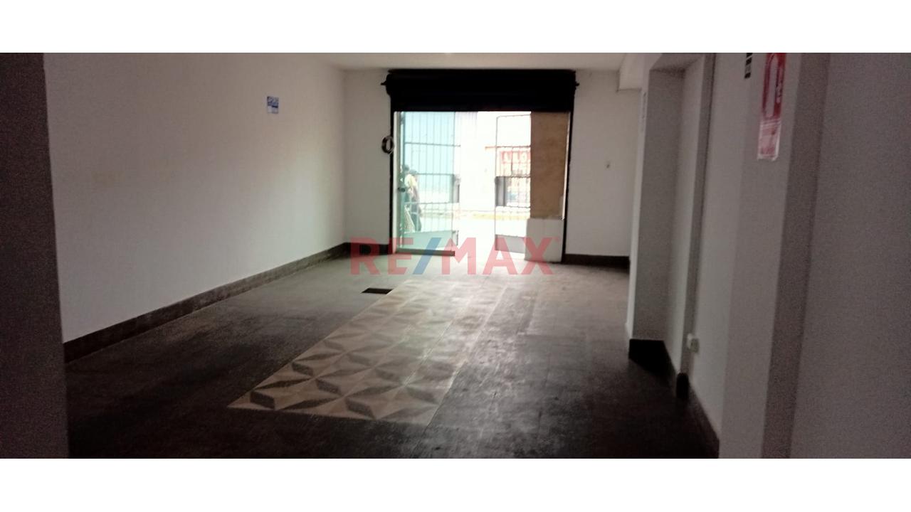 Alquilo Local Comercial - 5