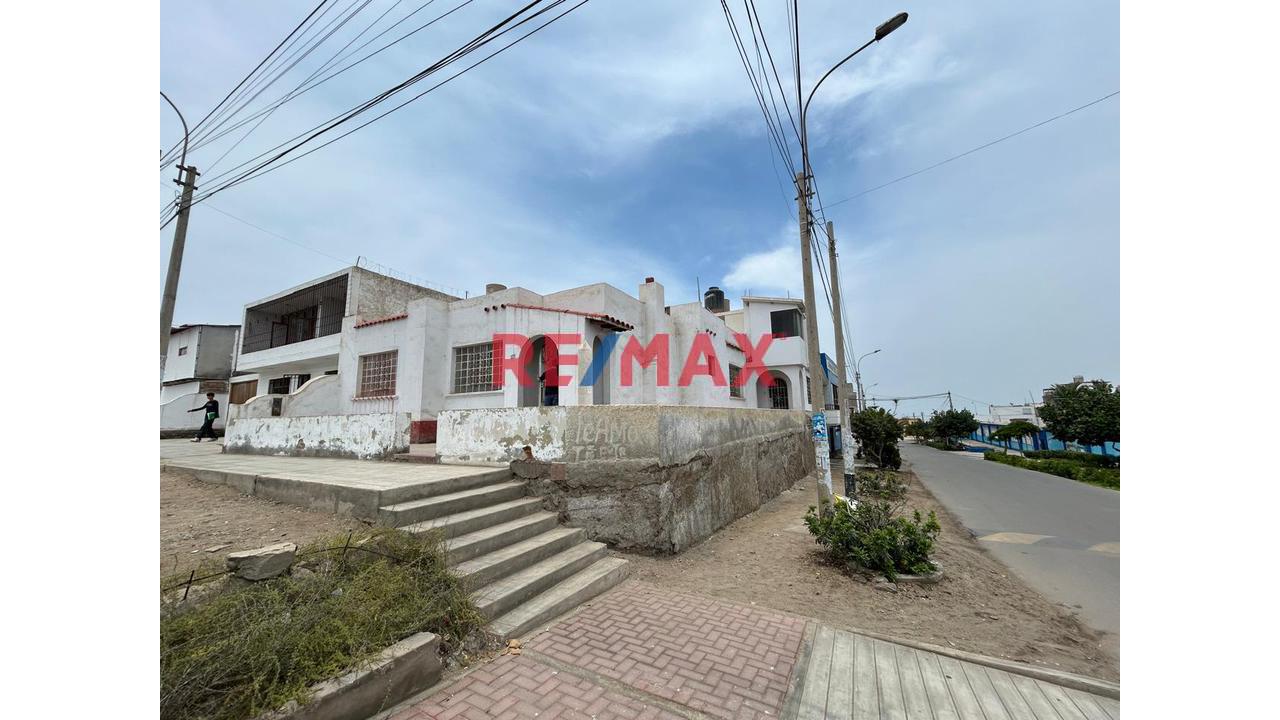 Espectacular Casa En Esquina San Bartolo - 1