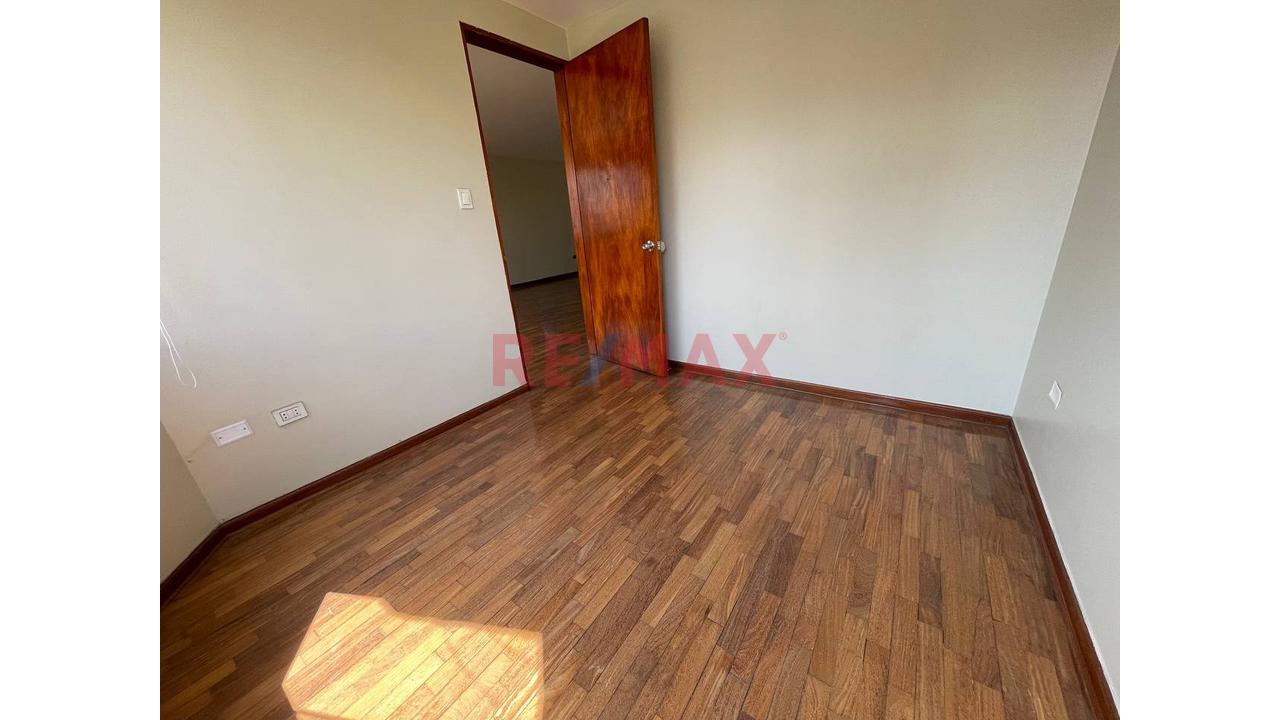 Vendo Acogedor Departamento En Surquillo — foto 4