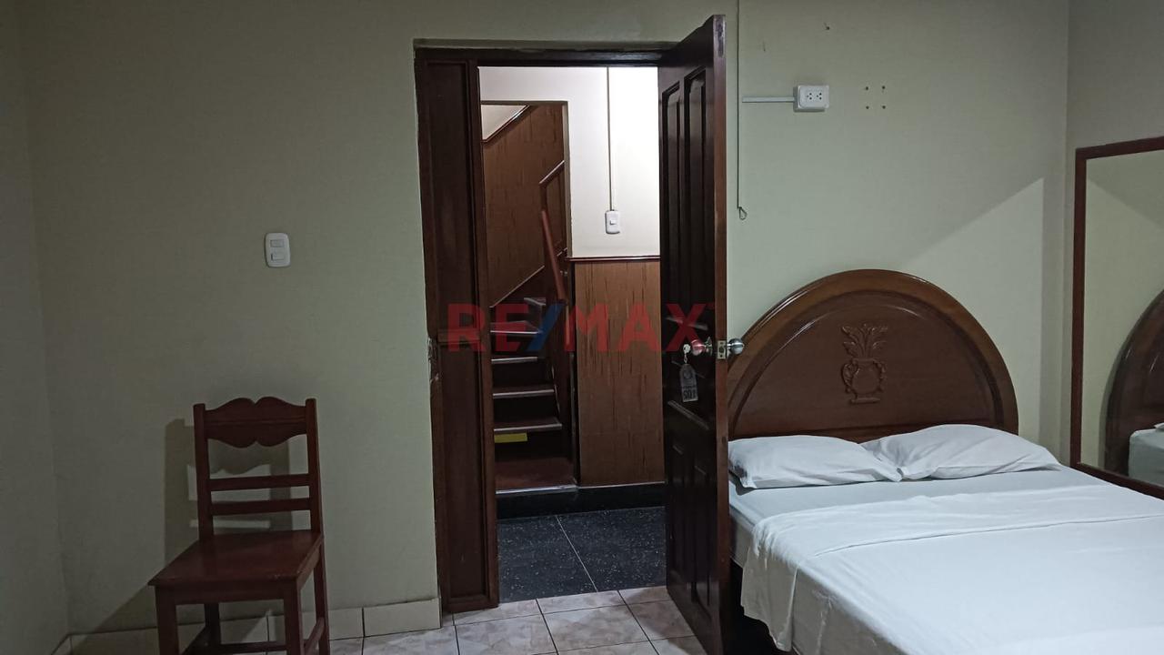 Venta De Casa De 4 Pisos En San Juan De Lurigancho — foto 6