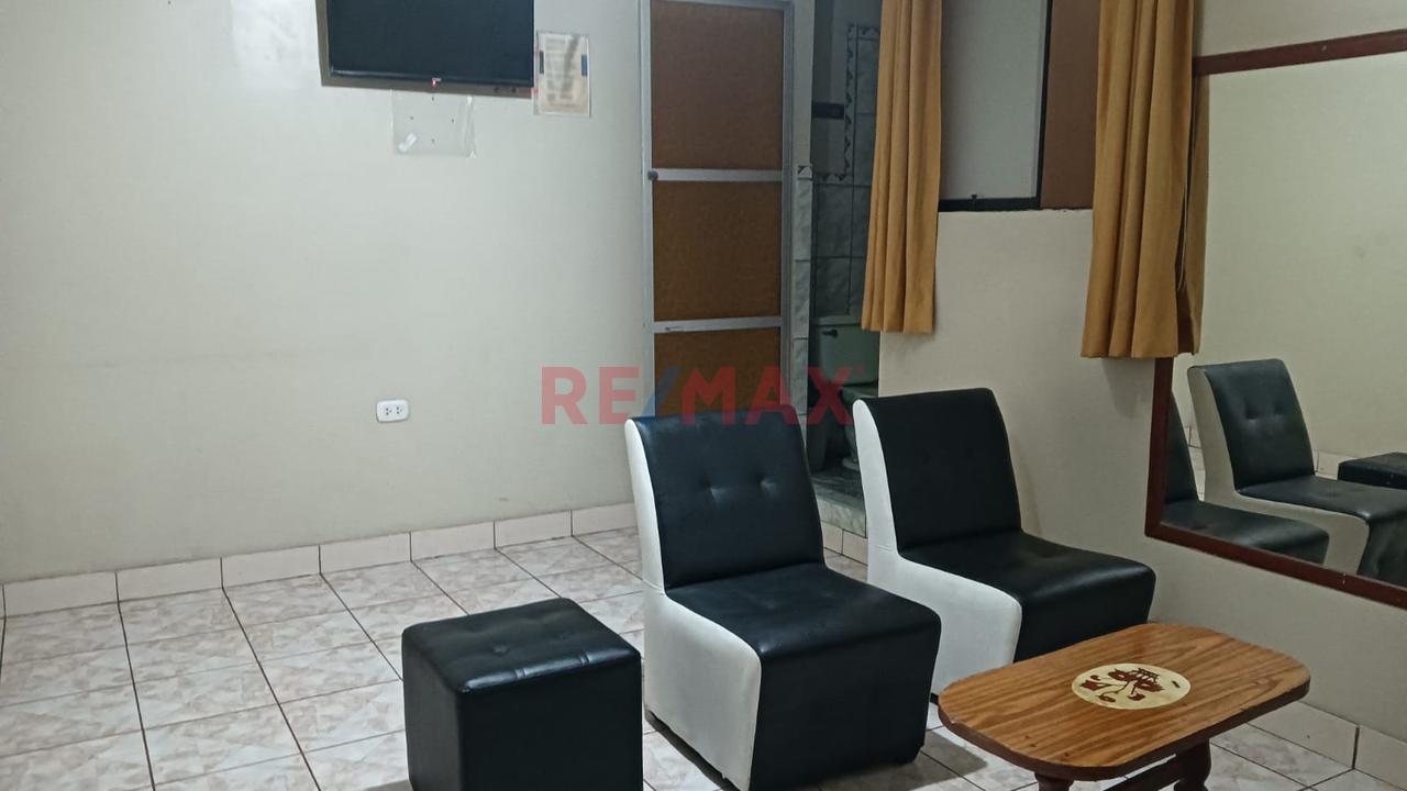 Venta De Casa De 4 Pisos En San Juan De Lurigancho — foto 5