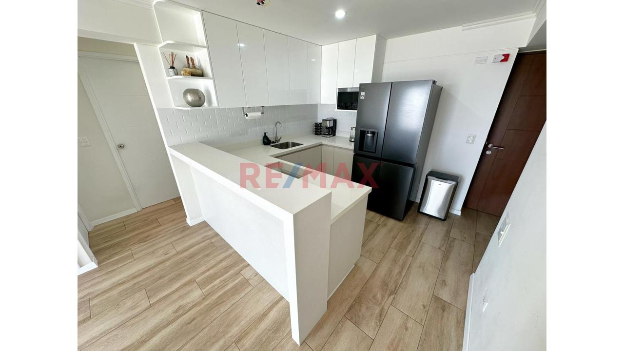 Se Vende Moderno Duplex En Surco — foto 3