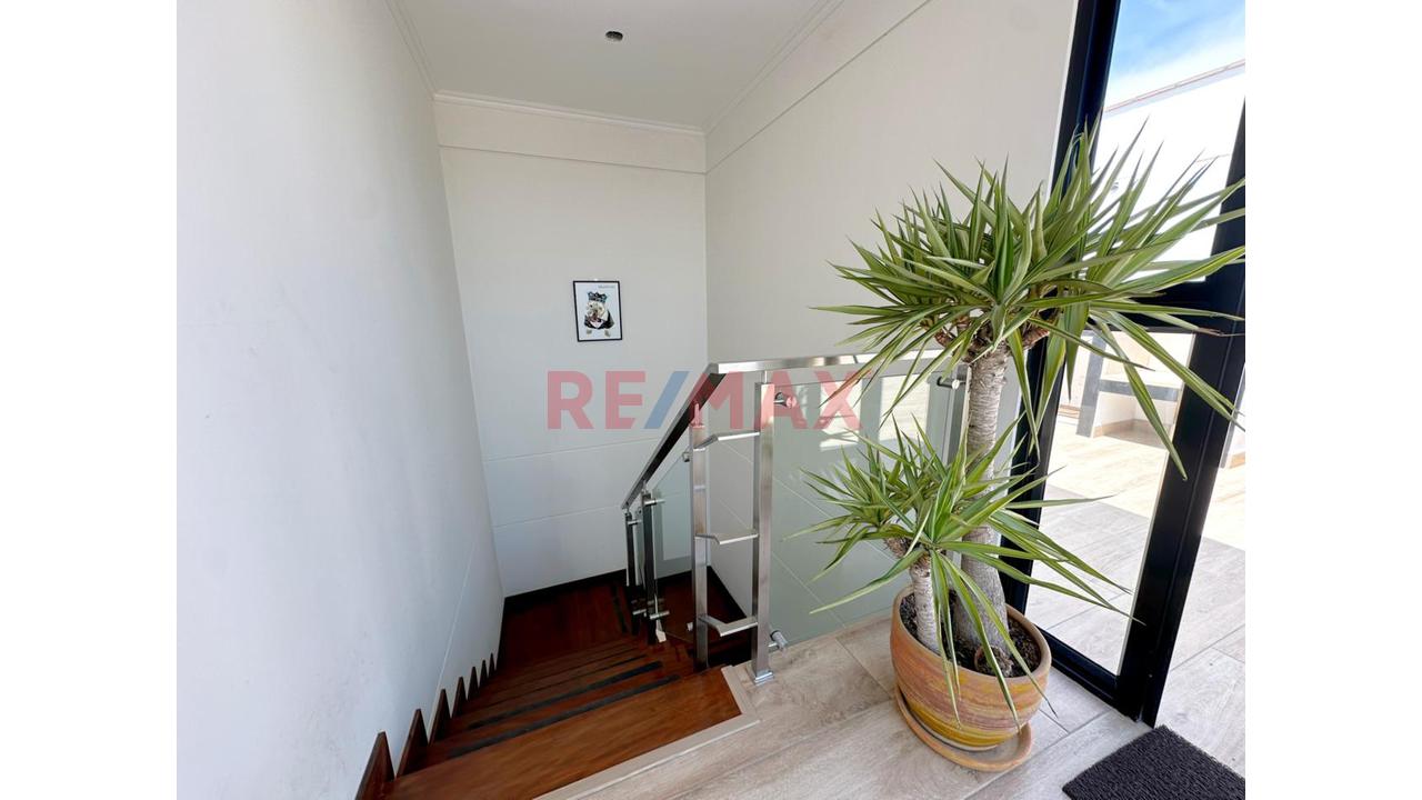 Se Vende Moderno Duplex En Surco — foto 14