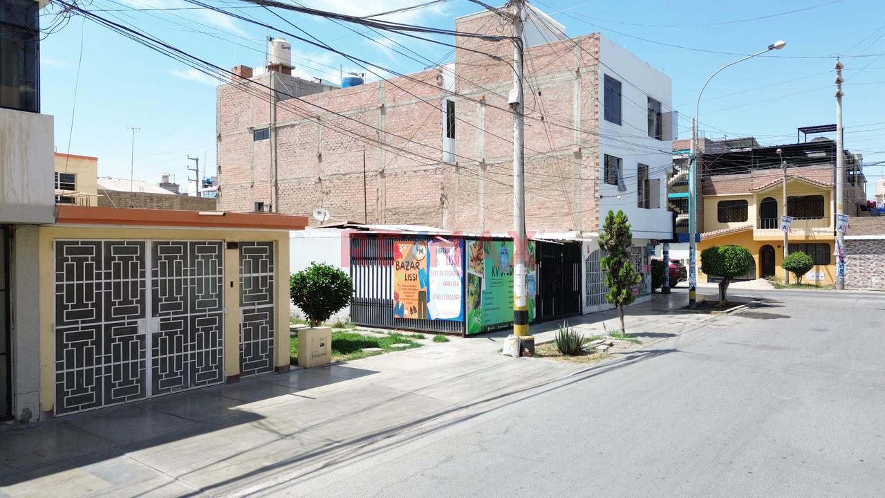Casa De 160 M2 En La Urb. Santa María Cerca Al Mercado Arenales - 13