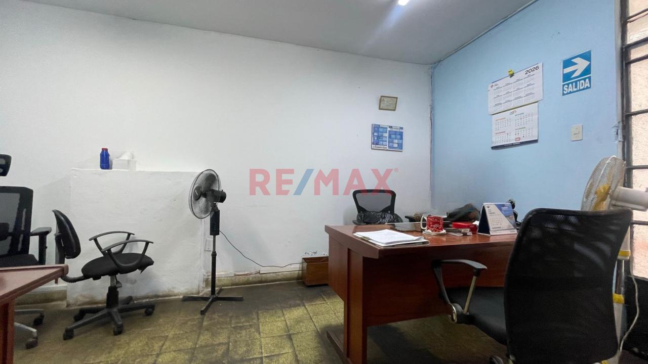 Local En Venta Brena - 12