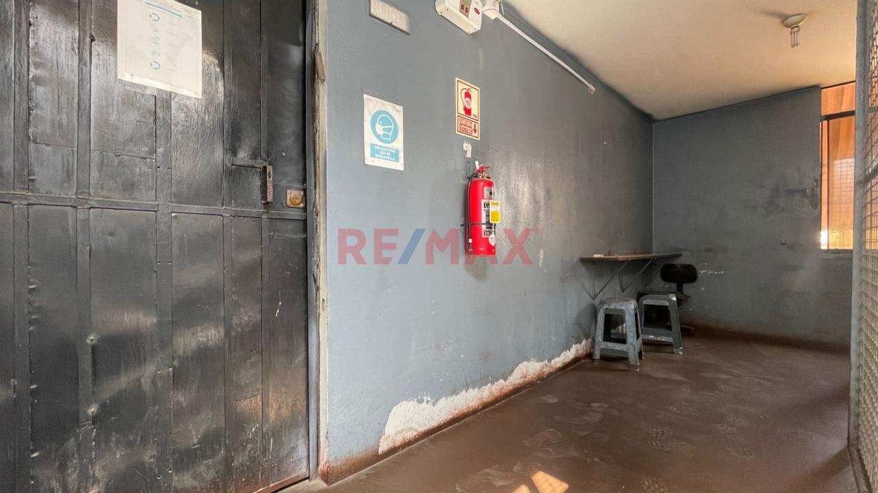 Local En Venta Brena - 14