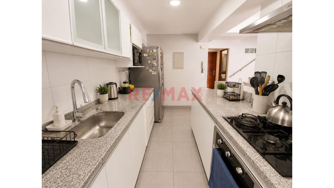 Hermoso Departamento Duplex En La Urbanizacion La Calera De La Merced — foto 14