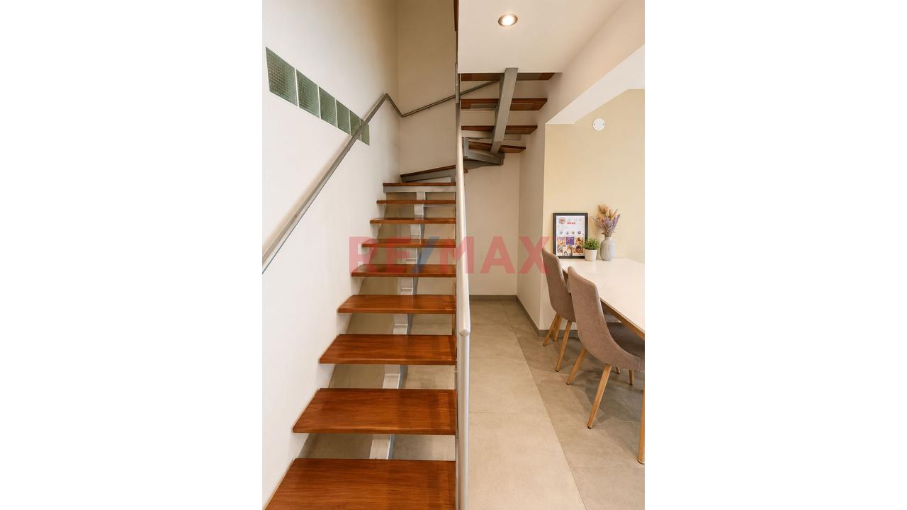 Hermoso Departamento Duplex En La Urbanizacion La Calera De La Merced — foto 9