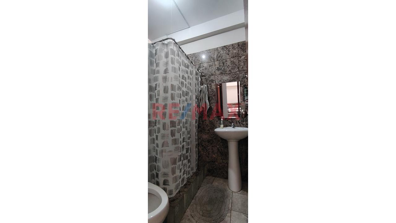 En Venta!! Casa De 3 Pisos En Avenida 2 De Mayo - Moyobamba. - 13