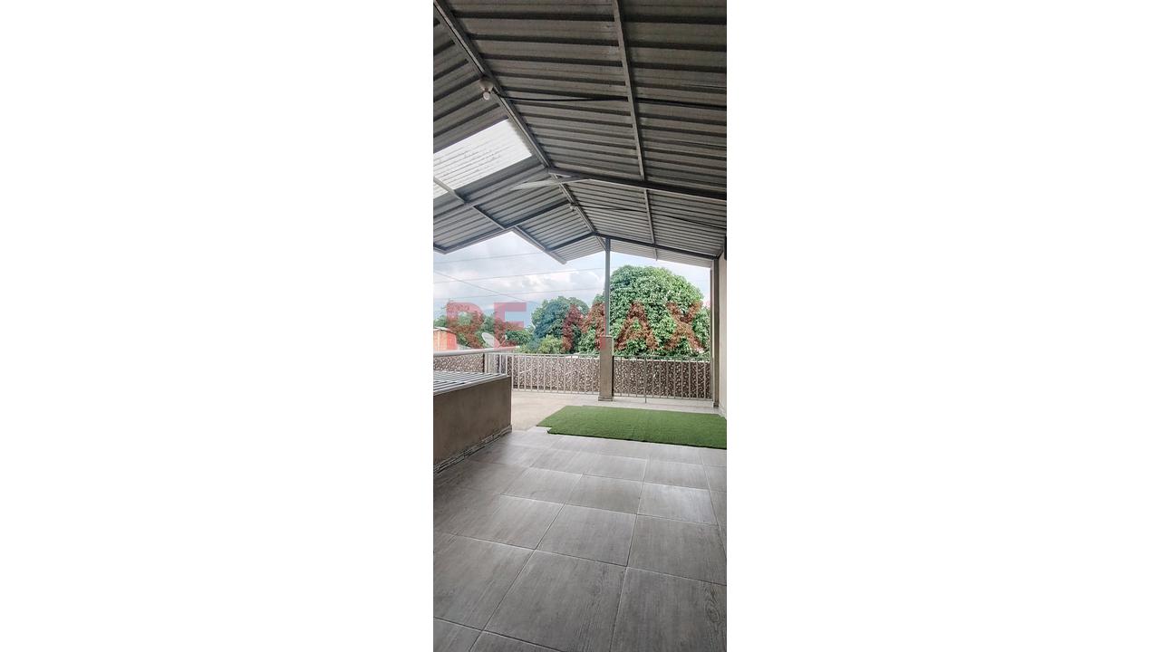 En Venta!! Casa De 3 Pisos En Avenida 2 De Mayo - Moyobamba. - 18