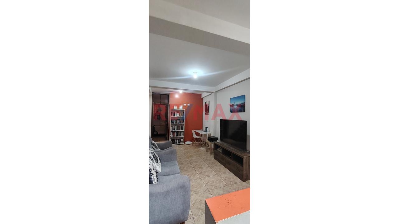 En Venta!! Casa De 3 Pisos En Avenida 2 De Mayo - Moyobamba. - 14