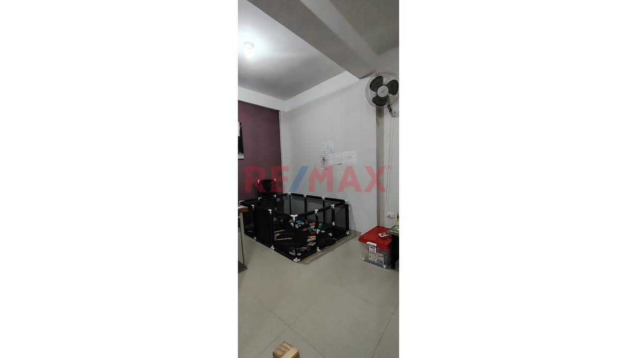 En Venta!! Casa De 3 Pisos En Avenida 2 De Mayo - Moyobamba. - 8