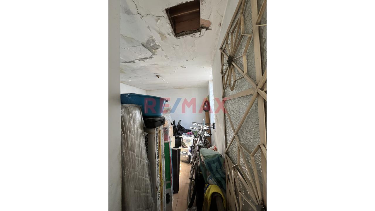 Casa - Potencial Local Comercial - 12