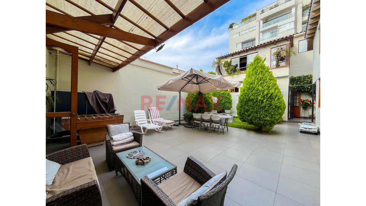 Vendo Amplia Casa En Miraflores - 10