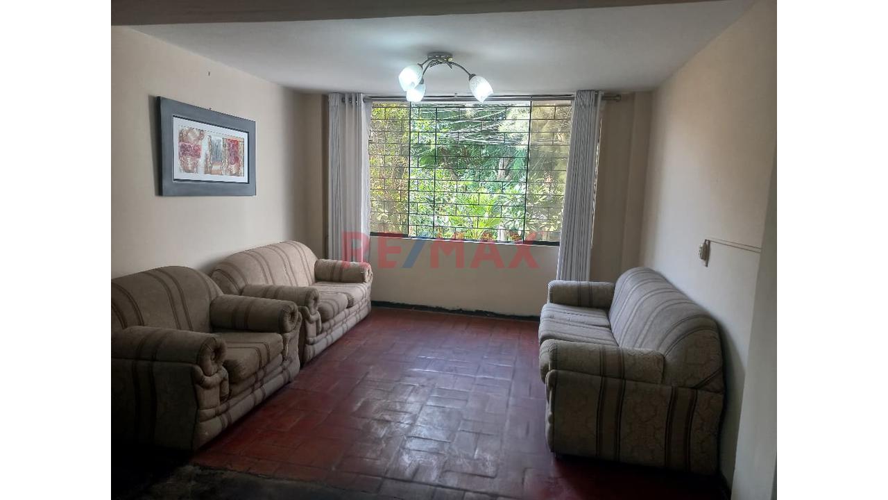 Se Vende Duplex En Santiago De Surco 1Er. Piso 89 M2 - 10
