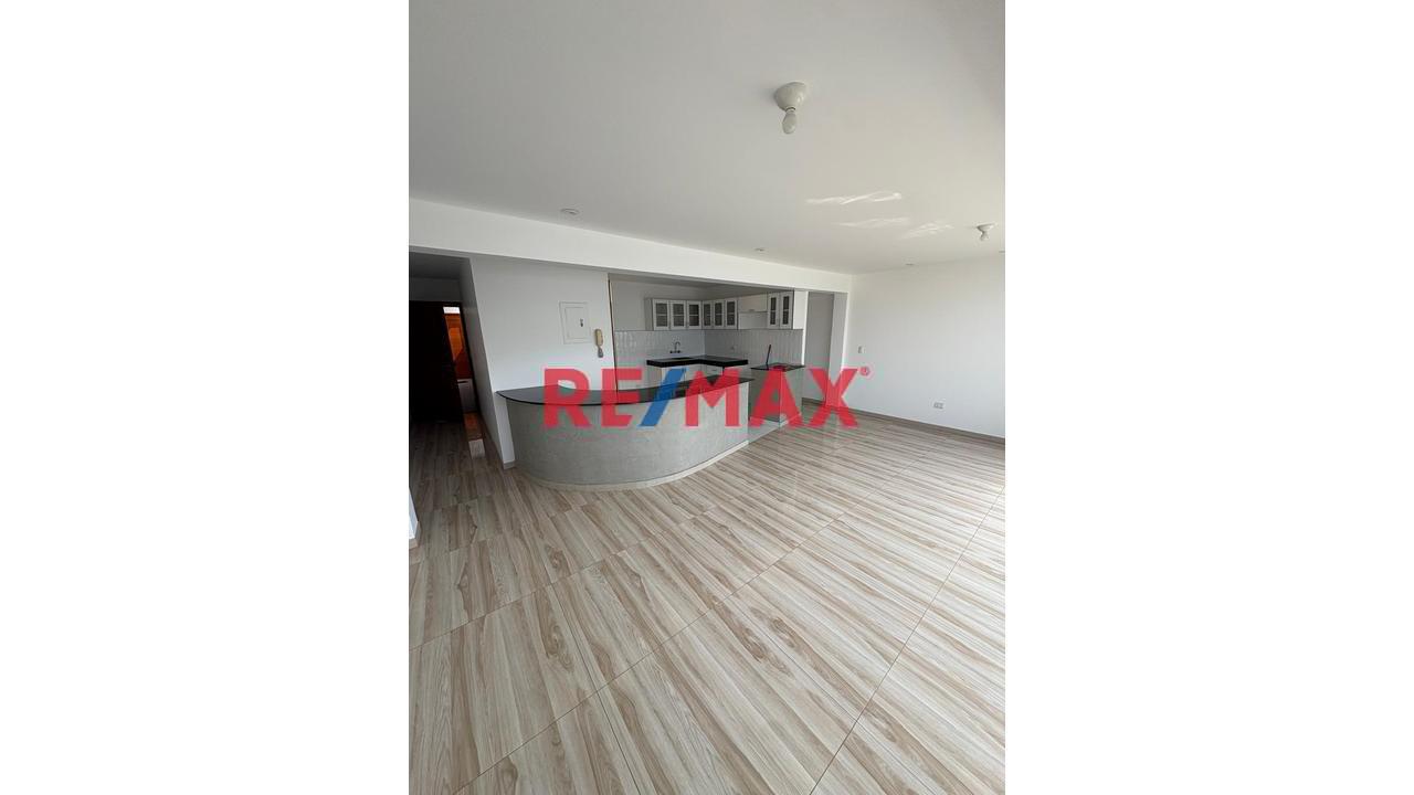 🚨 ¡Oportunidad!  Depa De 102 M² En El Corazón De Surco 🏢✨