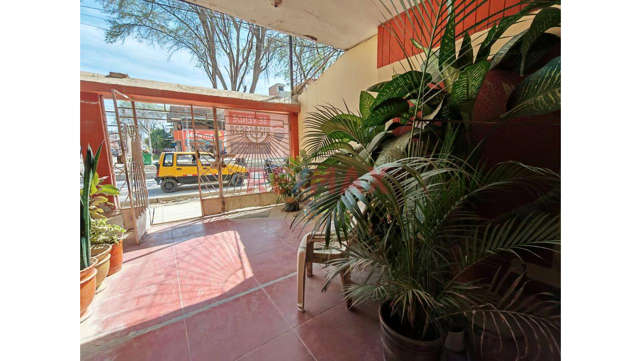 💼 Invierte En Av. Grau: Casa Con Alto Potencial Comercial - 6