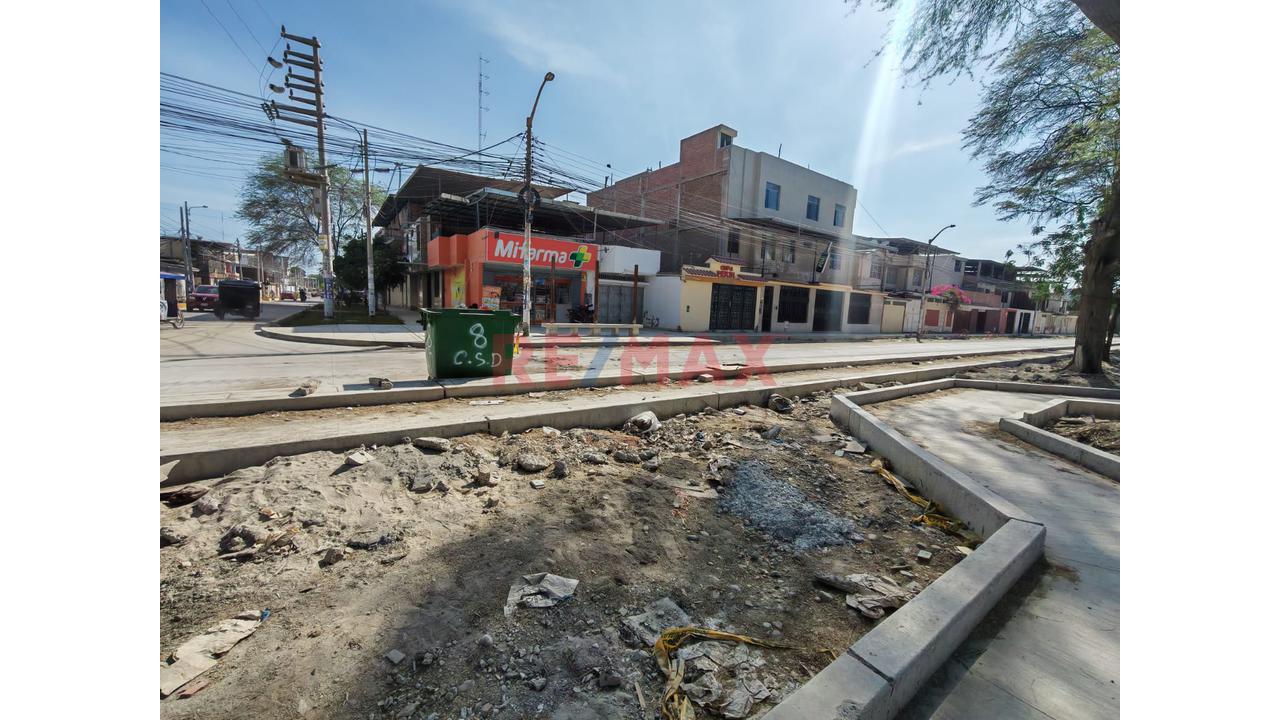 💼 Invierte En Av. Grau: Casa Con Alto Potencial Comercial - 9