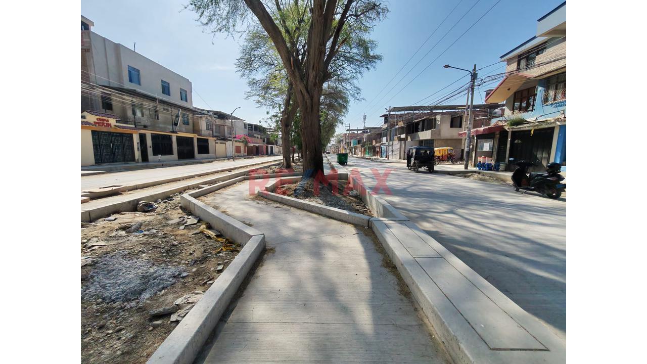 💼 Invierte En Av. Grau: Casa Con Alto Potencial Comercial - 8