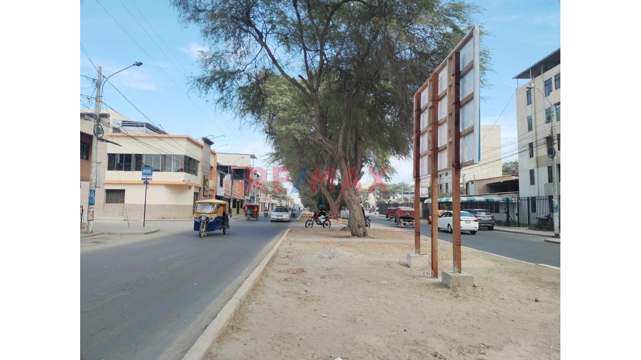 💼 Invierte En Av. Grau: Casa Con Alto Potencial Comercial - 10