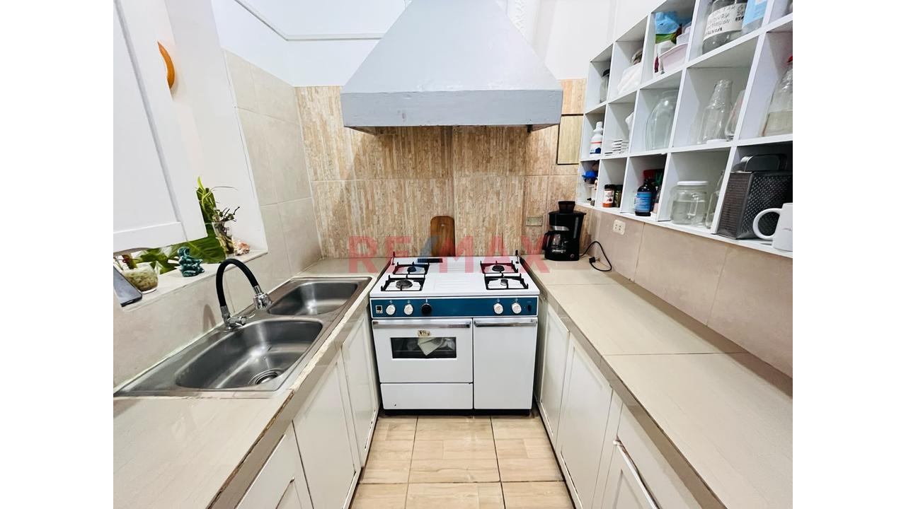 Casa En Venta Como Terreno - San Isidro — foto 11