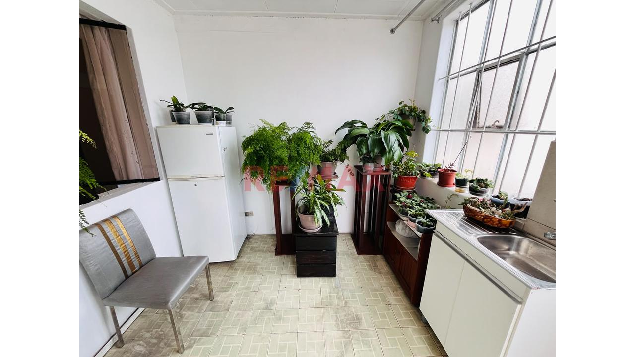 Casa En Venta Como Terreno - San Isidro — foto 6
