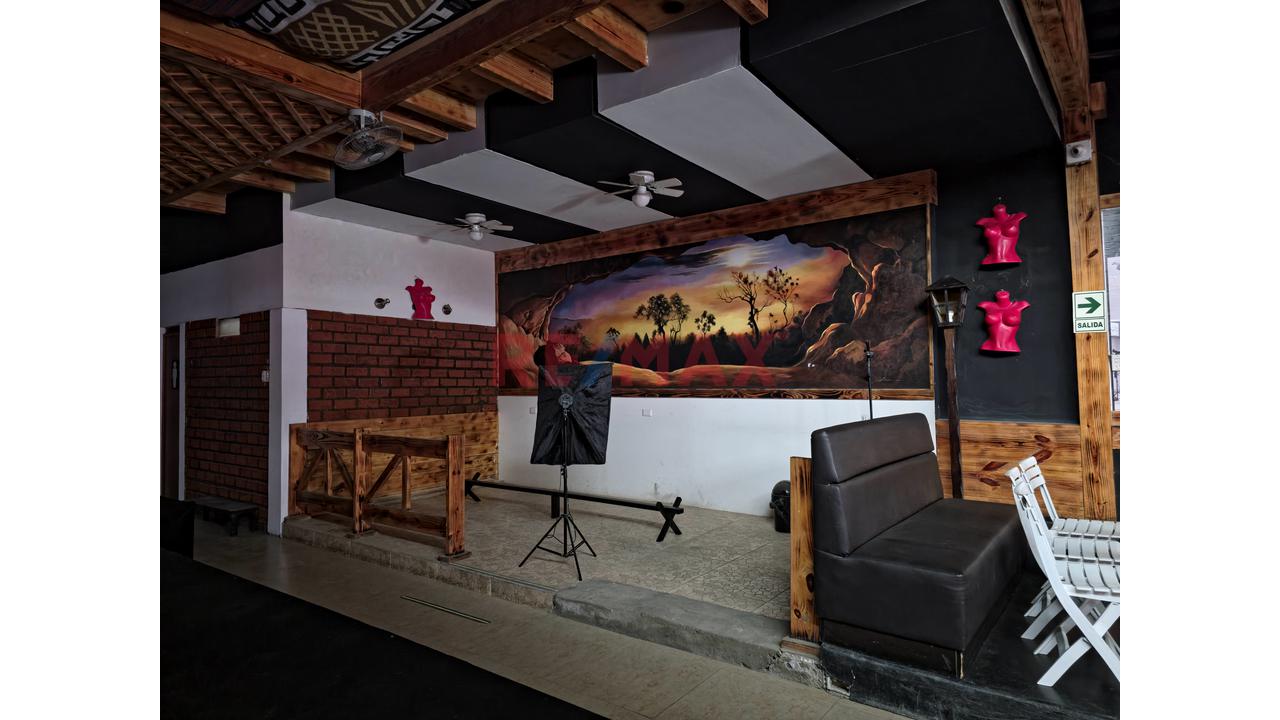 Venta De Local Restaurante - En Terreno De 258Mt2 - Calle Cusco📍 - 4