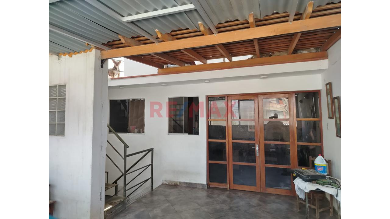 Casa De 3 Pisos | Lurín — foto 7
