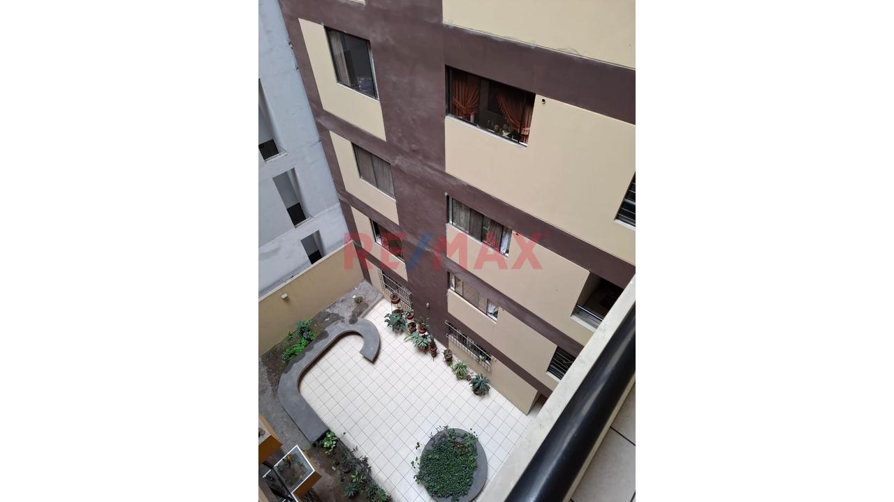 Excelente Departamento En Santa Beatriz – 6° Piso, 2 Ascensores, Ubicación Clave — foto 8
