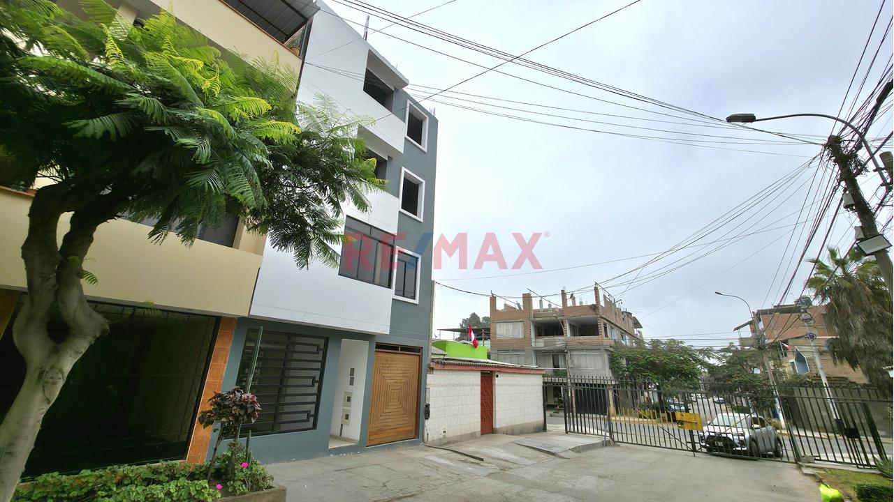 Departamento de 4 dormitorios en San Juan de Lurigancho, 92 m² — foto 2