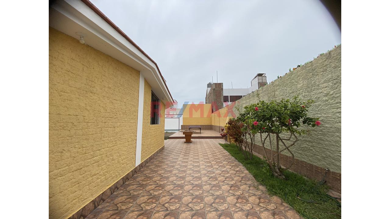 ¡Venta De Casa De Playa En Pulpos! 🌊 - 5