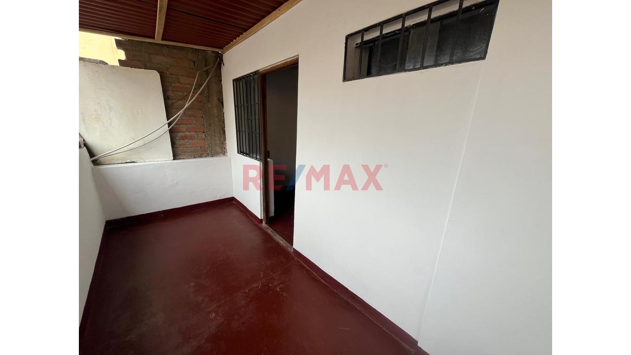 Alquilo Departamento 2Do Piso Villa Maria Del Triunfo - 14
