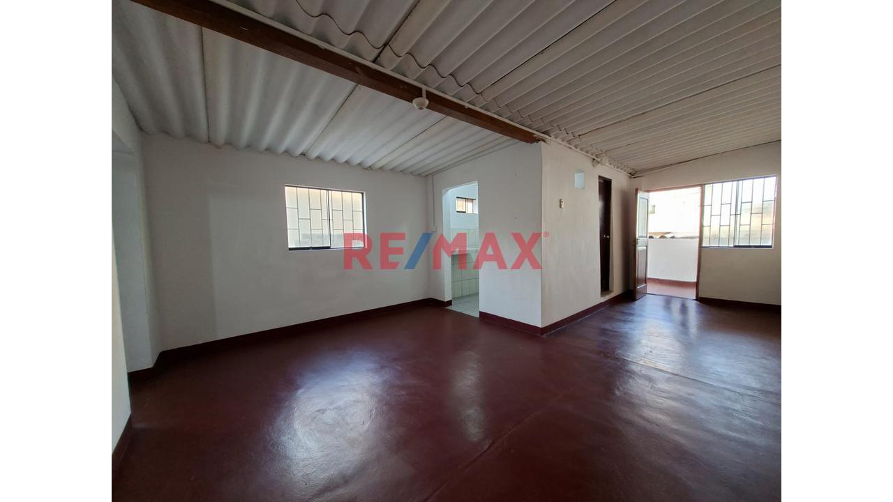 Alquilo Departamento 2Do Piso Villa Maria Del Triunfo - 1